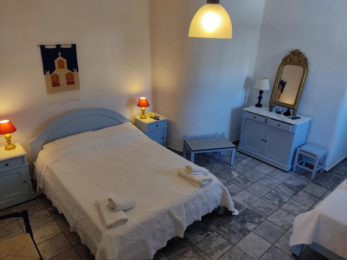 Porto Sikinos Hotel Alopronia Екстериор снимка