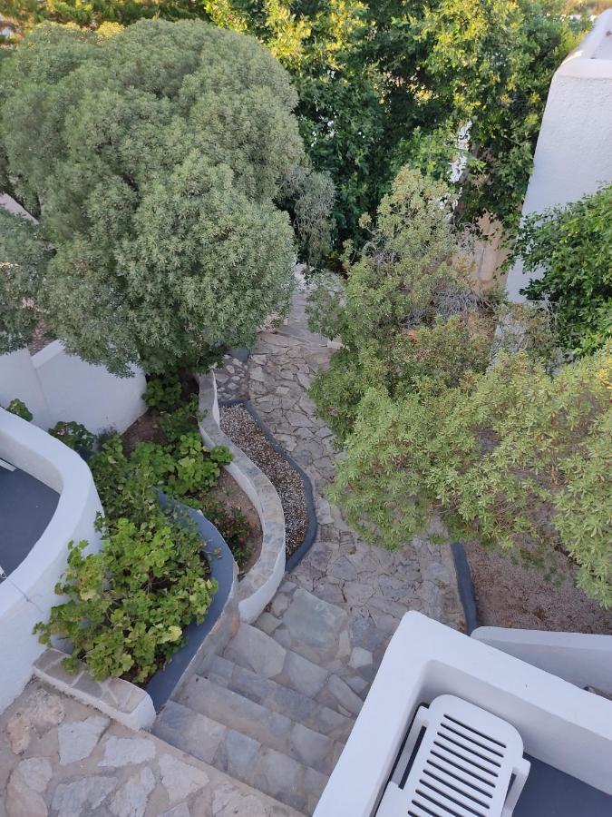 Porto Sikinos Hotel Alopronia Екстериор снимка