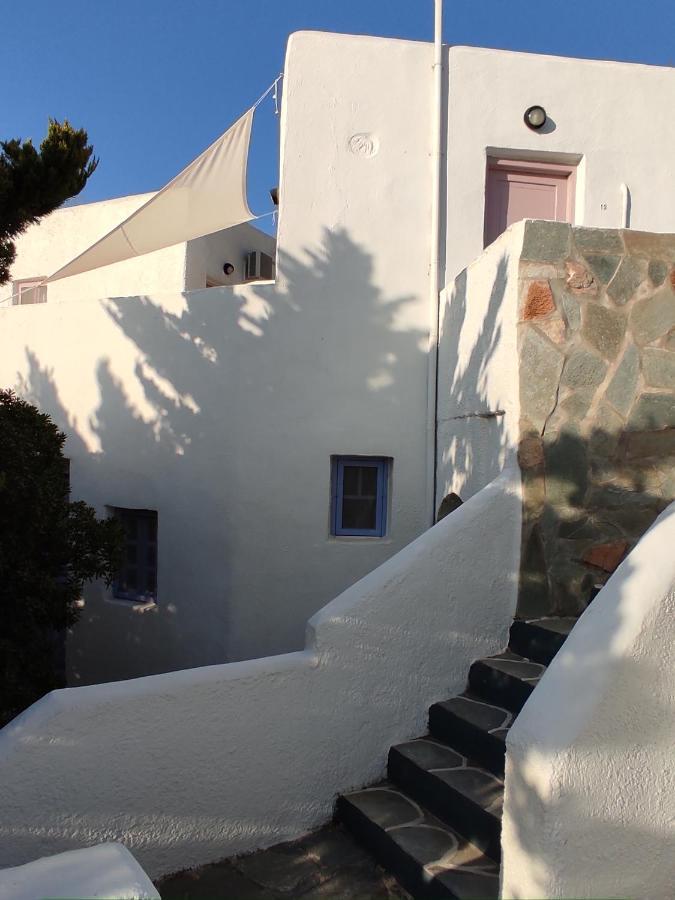 Porto Sikinos Hotel Alopronia Екстериор снимка