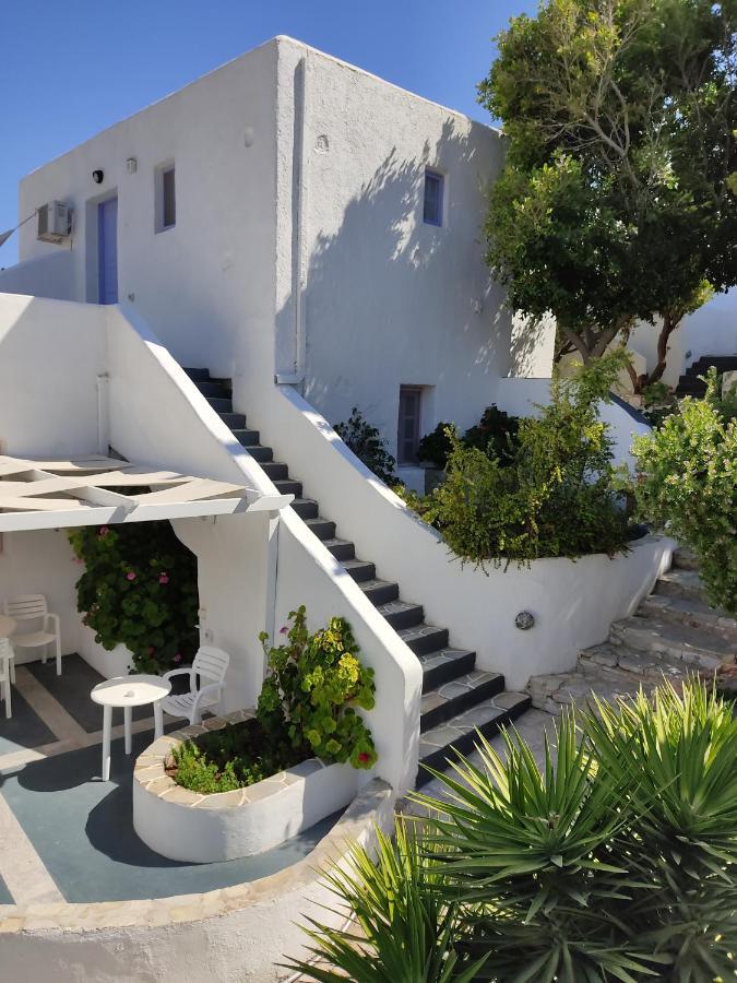 Porto Sikinos Hotel Alopronia Екстериор снимка