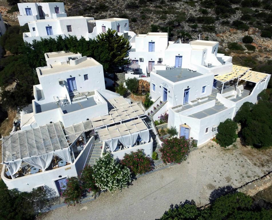 Porto Sikinos Hotel Alopronia Екстериор снимка