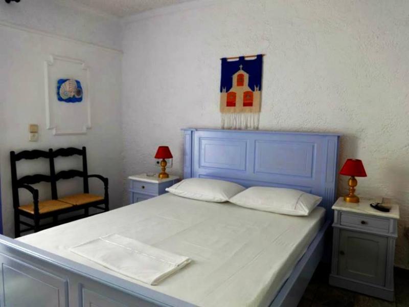 Porto Sikinos Hotel Alopronia Екстериор снимка